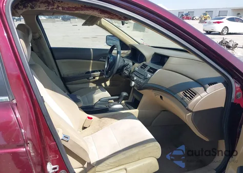 2010 Honda Accord 2.4 Lx-P из США, поврежденный, VIN 1HGCP2F40AA154770